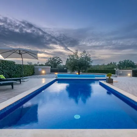 Villa Caerus